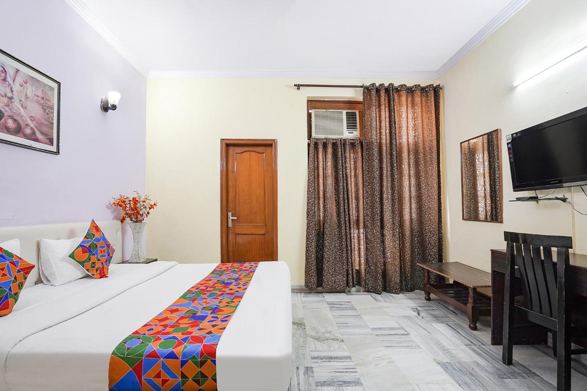 Fabexpress Ivy Inn Sector 35 Noida Exterior photo